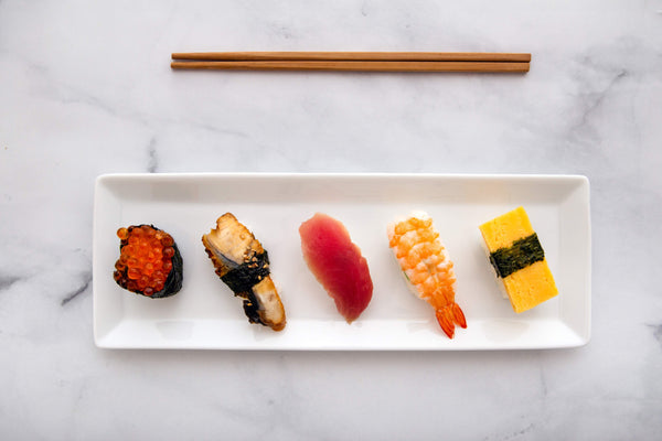 002WithSushi_f31e2d68-6c85-